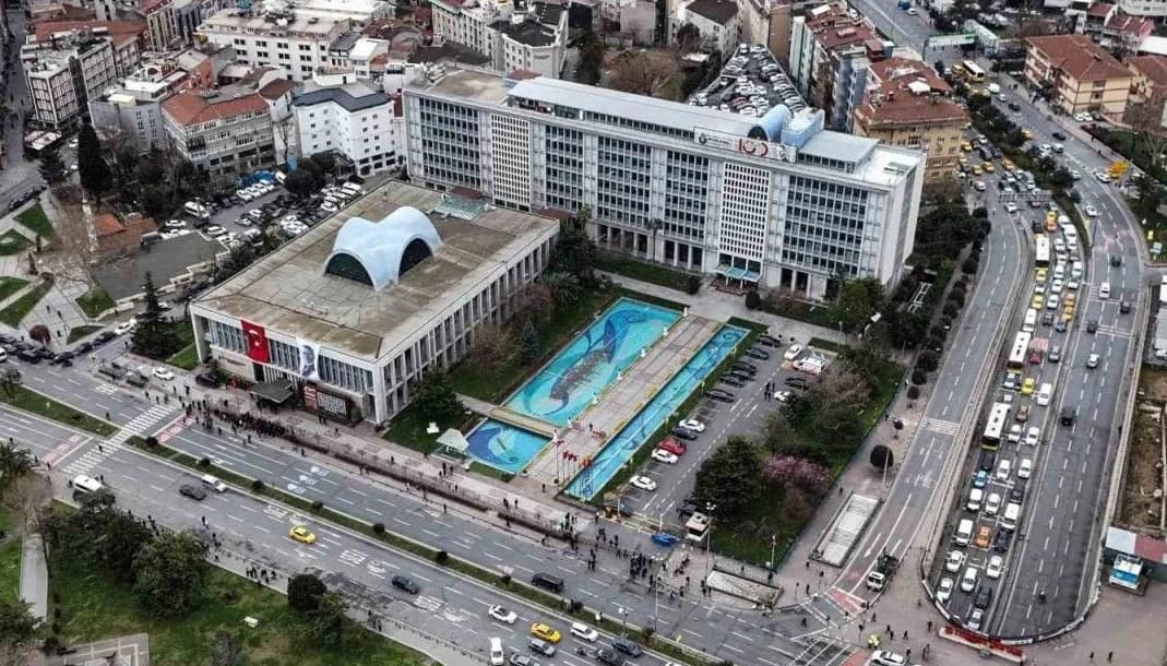 İBB soruşturması kapsamında İTÜ'lü akademisyenlere gözaltı