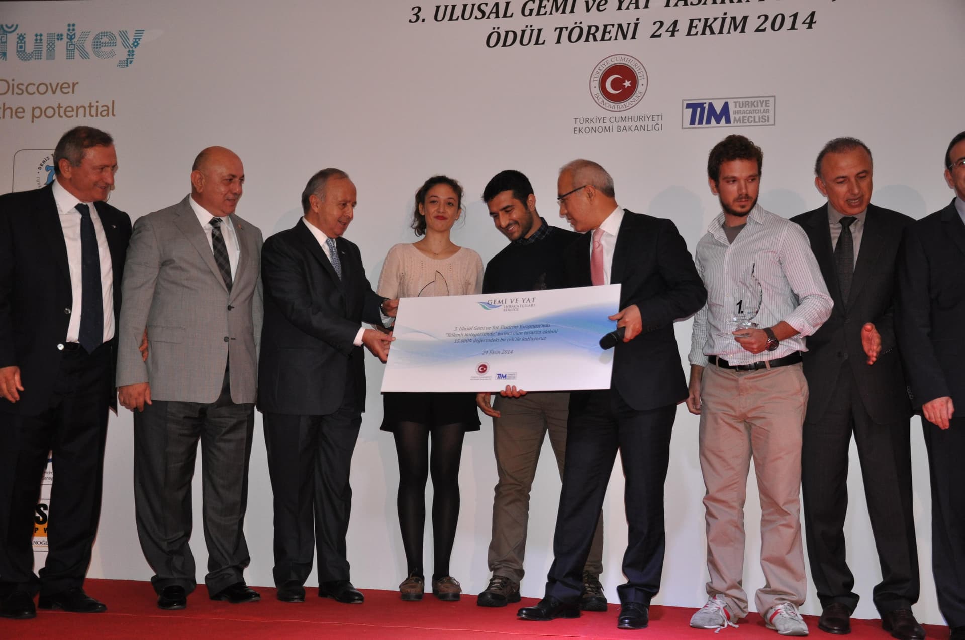 Ulusal Gemi ve Yat Tasarımı yarışmasında İTÜ'ye 2 ödül