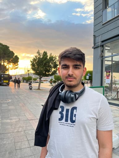 Arda Efe
