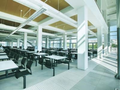 Akademik ve idari personel artık öğrencilerden ayrı yemek yiyecek