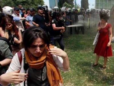 "Kırmızılı Kadın" ilk kez konuştu!