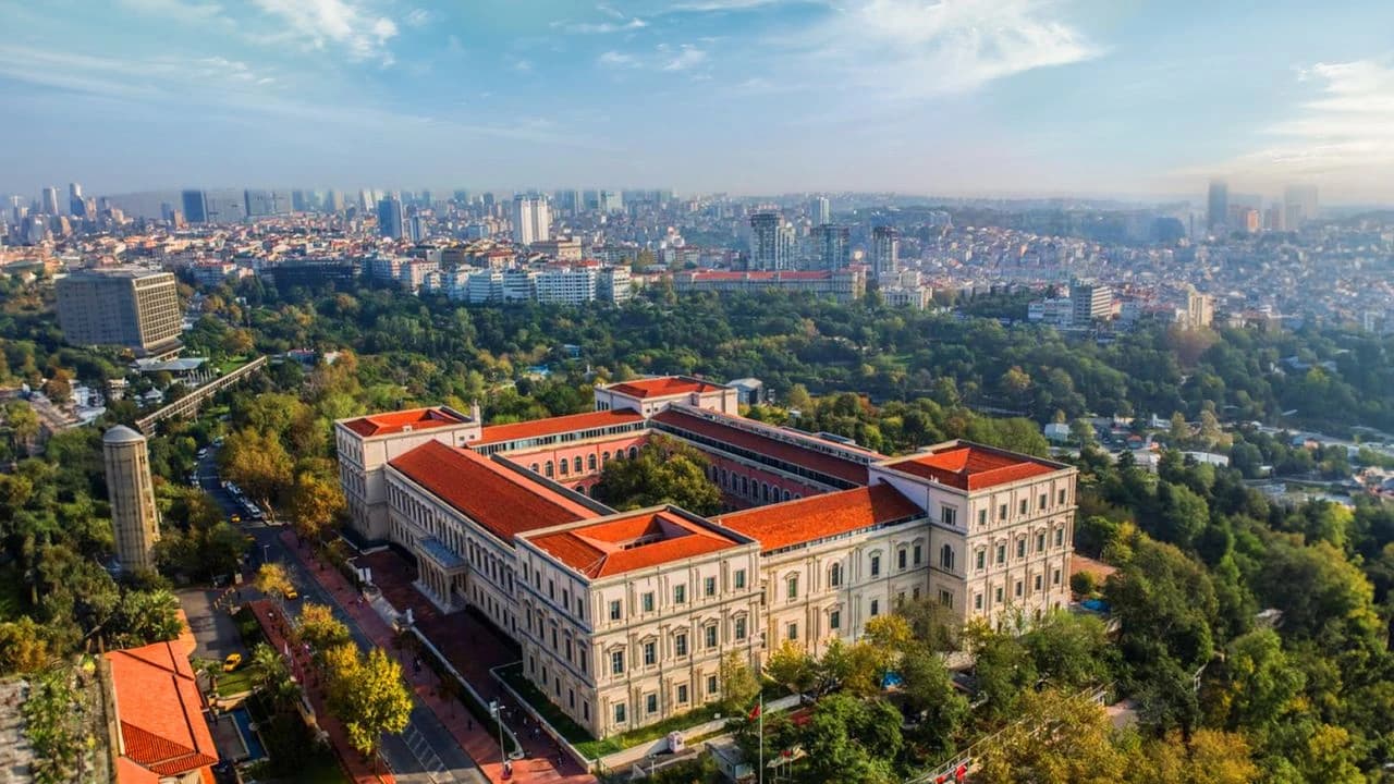 Sadece akademide değil, her alanda zirvede: İTÜ'lülerin 2025 karnesi